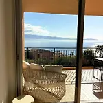 Appartement Bright With Sea View In *